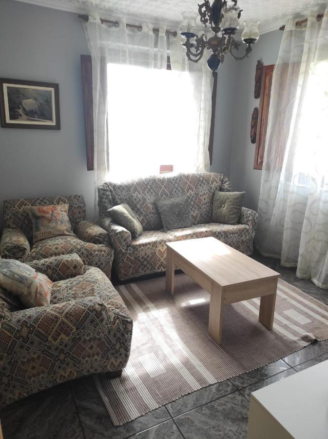 Casa Familiar Con Privada Hébergement de vacances Viveiro